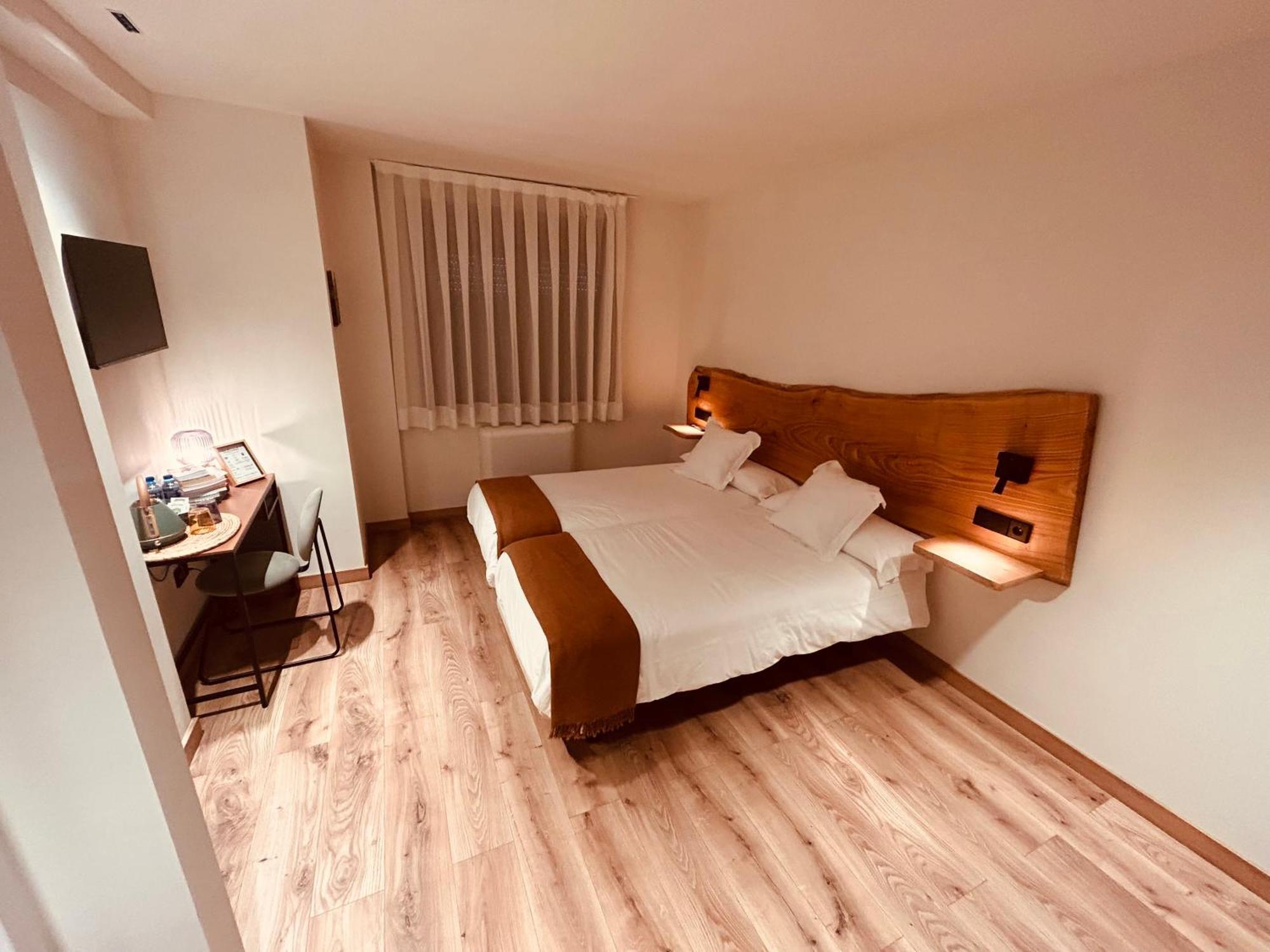 A Reigada Hotel Restaurante 그란다스 데 살리메 외부 사진